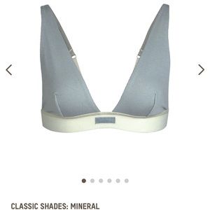 SKIMS Cotton plunge rib bralette in the color mineral. Size small